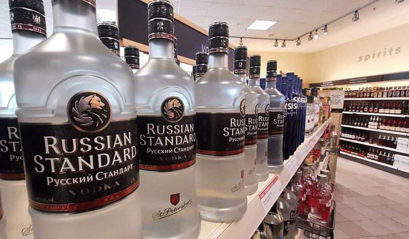 Les magasins d'alcool canadiens retirent la vodka russe des rayons après  l'invasion de l'Ukraine - 26/02/2022