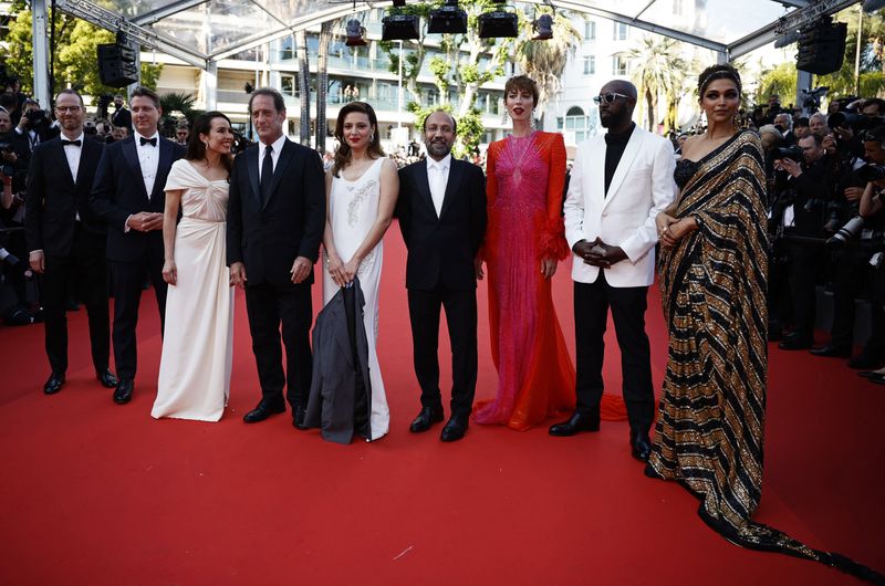 Le Festival de Cannes déroule le tapis rouge pour le 75e