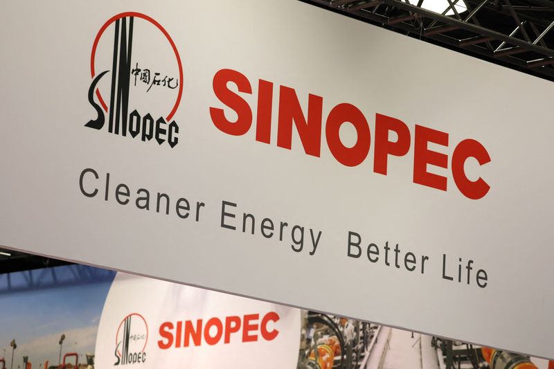 Sinopec’s first-quarter profits fall due to weak chemical business