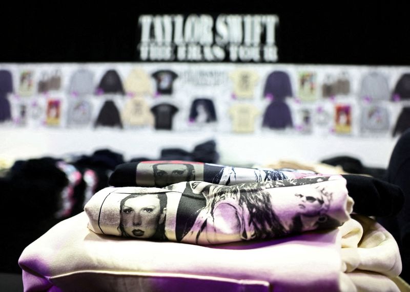 Australian retail sales up slightly in February thanks to Taylor Swift concerts – 03/28/2024