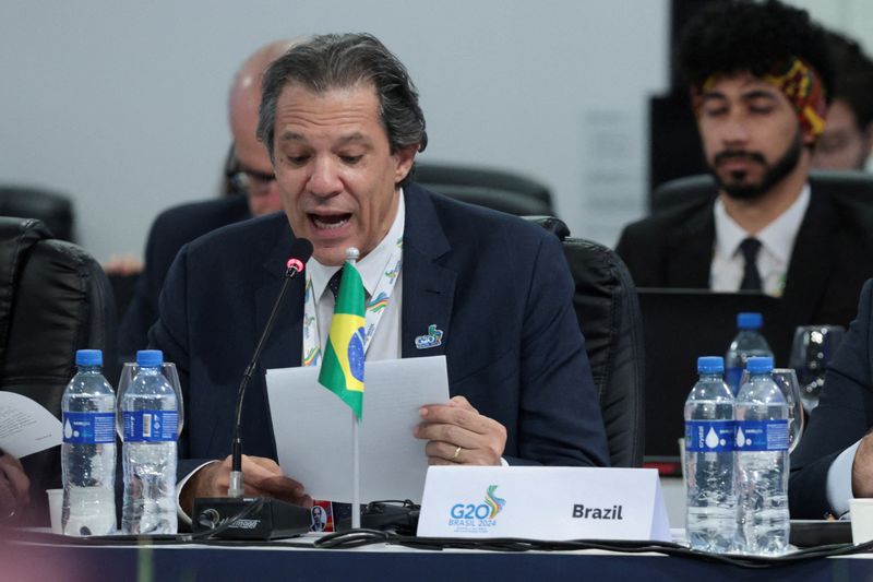 Brasil diz que proposta de taxar os super-ricos está ganhando terreno e buscará declaração do G20 em julho