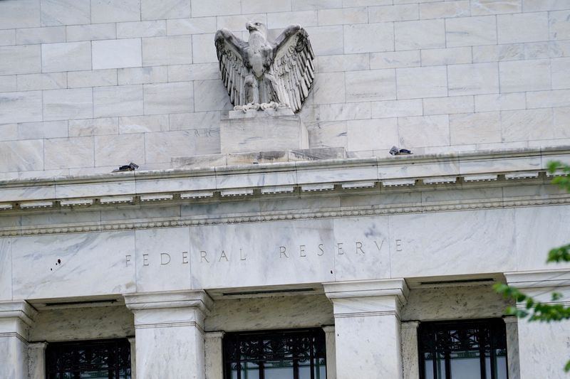 US regulators are reconsidering capital raising at big banks, says WSJ