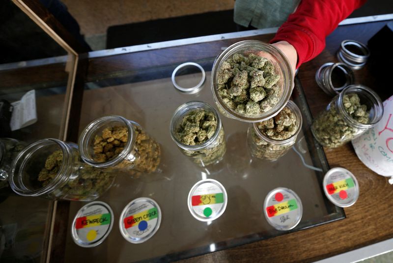 US unveils proposal to ease marijuana restrictions